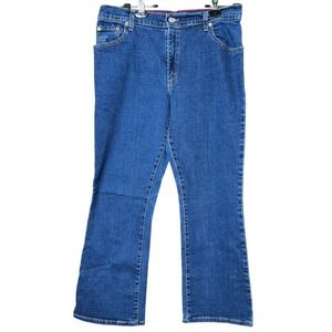 Levis Classic Relaxed Boot Cut Jeans Blue Denim Women 12S Relaxed Straight Leg